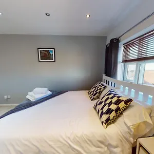 Victoria House Holiday home Kingston upon Hull